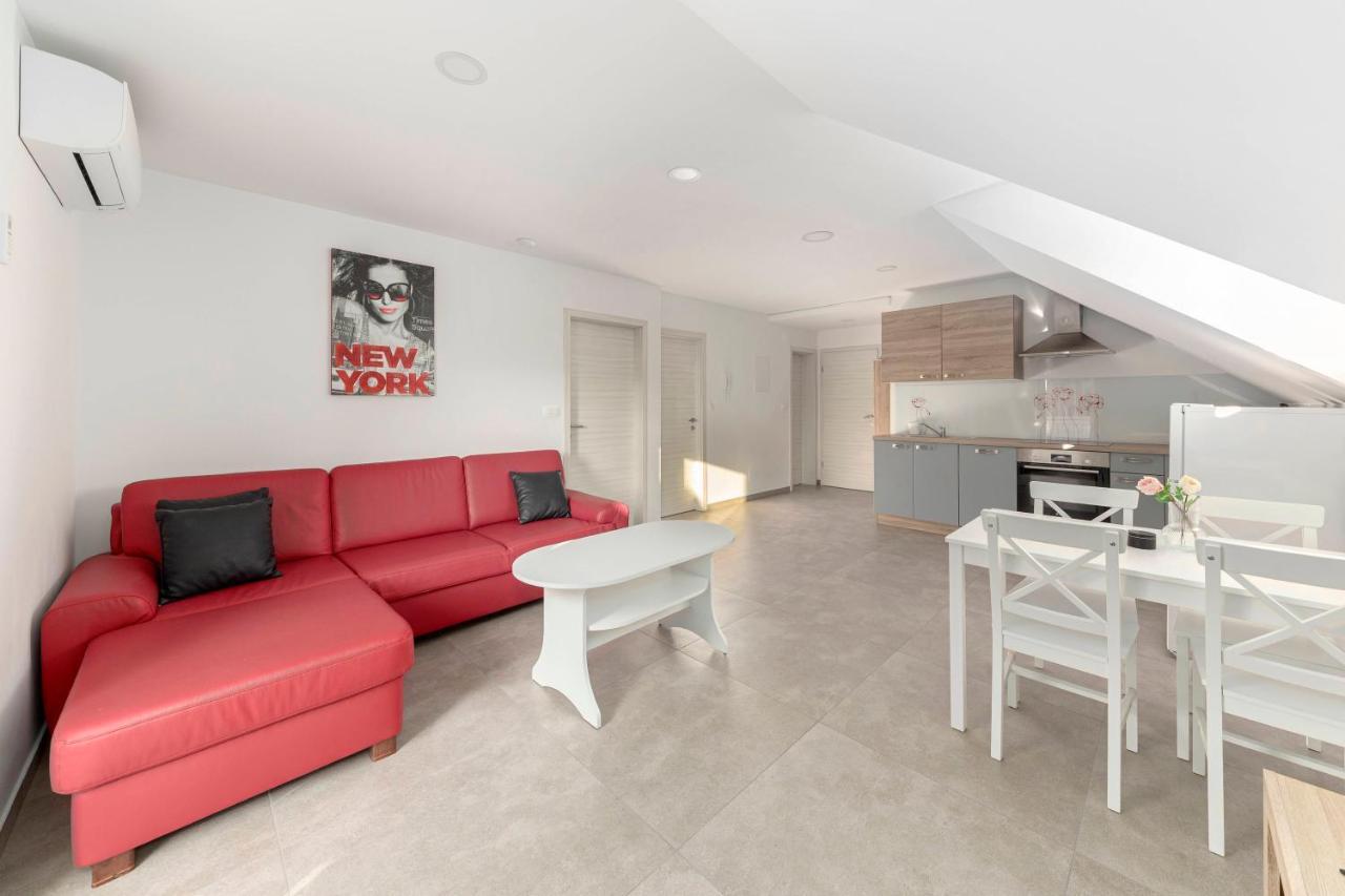 Apartments Linda ゴレンスカ地方 エクステリア 写真